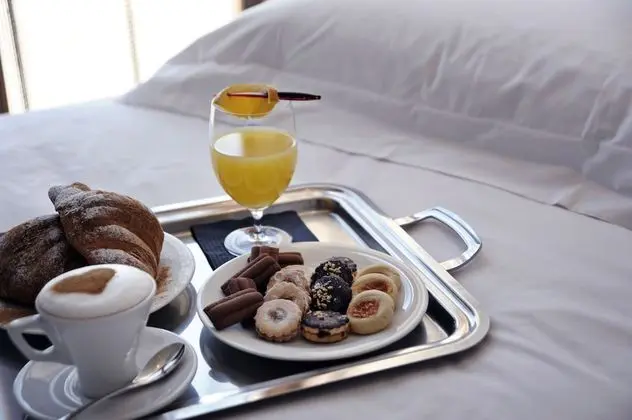 Deluxe Tek Büyük veya İki Ayrı Yataklı Oda