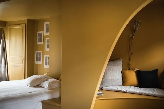 Tek Büyük Yataklı Oda (Traversin)