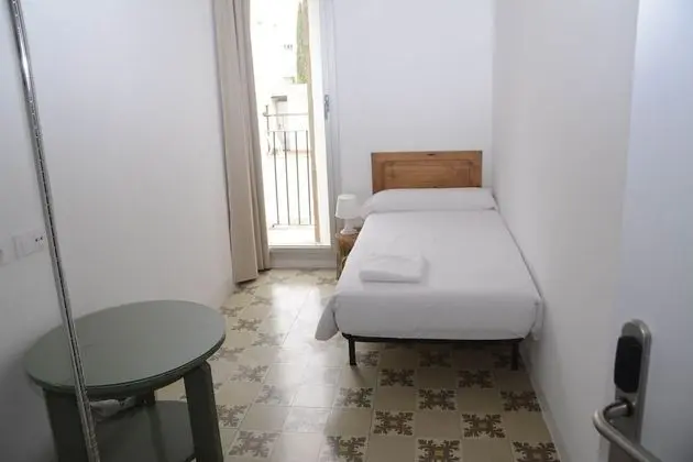 Single Room with Private External Bathroom