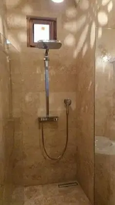 Twin, Avlu Manzaralı, Teraslı