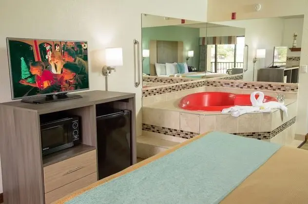 Grand Süit, 1 Yatak Odası, Nehir Manzaralı (Hot tub)
