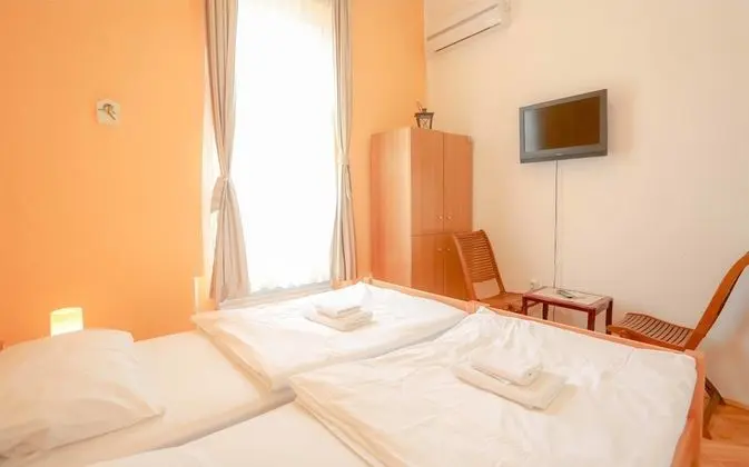 Comfort Tek Büyük veya İki Ayrı Yataklı Oda, Özel Banyo, Şehir Manzaralı