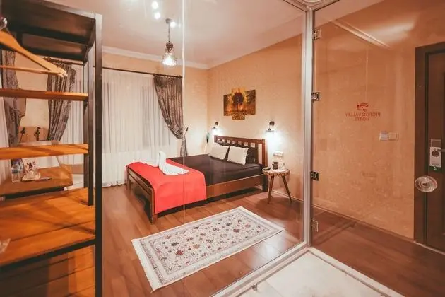 Deluxe Tek Büyük Yataklı Oda, 1 Büyük (Queen) Boy Yatak, Sigara İçilmez, Bahçe Manzaralı