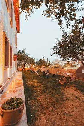 Deluxe Tek Büyük Yataklı Oda, 1 Büyük (Queen) Boy Yatak, Sigara İçilmez, Bahçe Manzaralı
