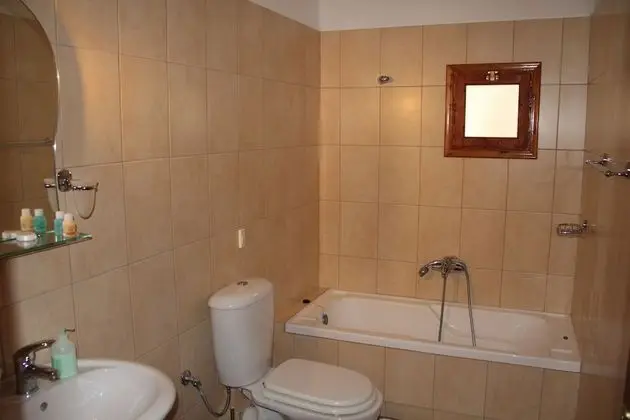 İki Ayrı Yataklı Oda, 2 Tek Kişilik Yatak, Şömine, Nehir Manzaralı