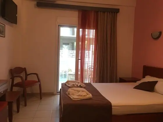 1 Çift Kişilik Veya 2 Tek Kişilik Yatak Standard