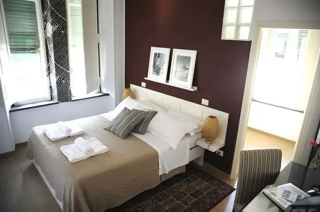 Classic Tek Büyük Yataklı Oda