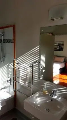 Deluxe Tek Büyük Yataklı Oda, Banyolu/Duşlu