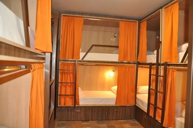 Ortak Ranzalı Oda, Sadece erkekler için, Ortak Banyo (10 Beds)