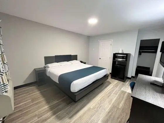 Standard Oda, 1 Büyük (Queen) Boy Yatak, Sigara İçilmez, Buzdolabı ve Mikrodalga