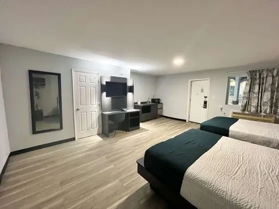 Standard Oda, 2 Büyük (Queen) Boy Yatak, Sigara İçilmez, Buzdolabı ve Mikrodalga