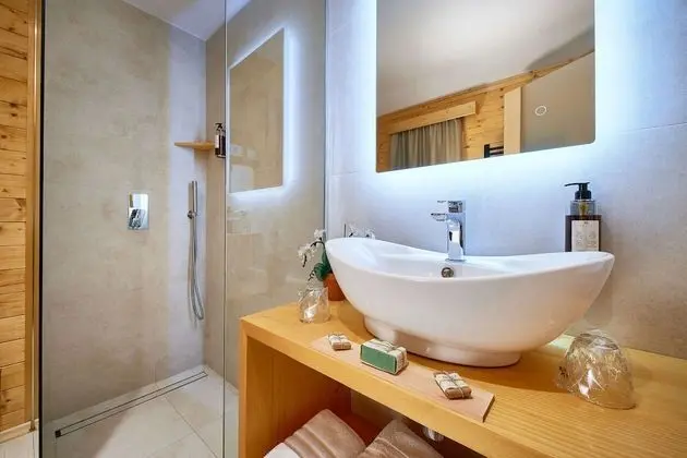 Luxury Kulübe, Göl Manzaralı, Göl Kenarı