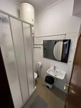 Basic Ortak Ranzalı Oda, Karma Ranzalı Oda, Ortak Banyo (1 Bed in 8 Bed Dormitory - Aveiro)