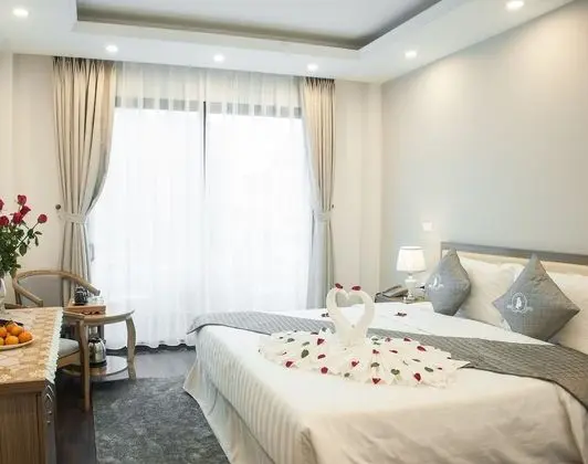 Deluxe Tek Büyük Yataklı Oda, Balkon, Şehir Manzaralı