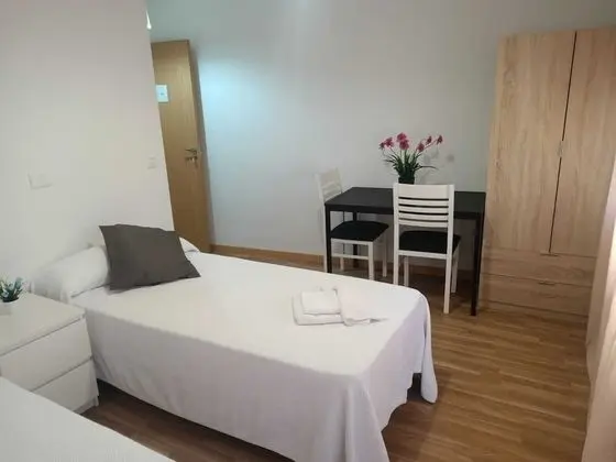 Economy Tek Büyük Yataklı Oda