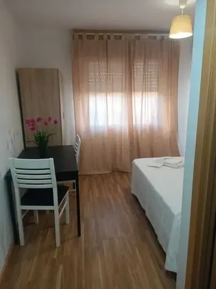 Economy Tek Büyük Yataklı Oda