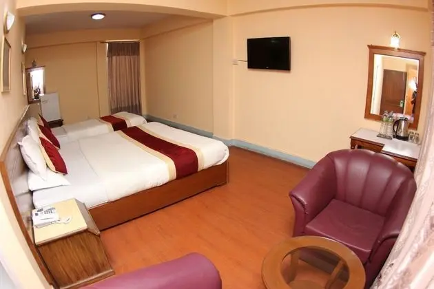 Deluxe Üç Kişilik Oda