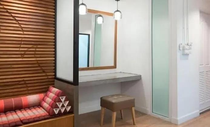 5-Bedroom Townhouse