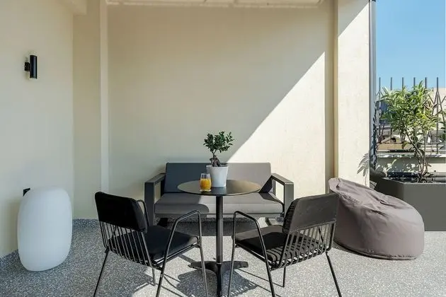 Thirtynine Suite