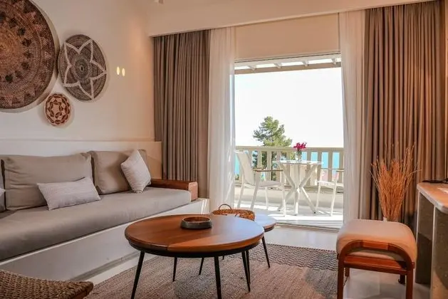 Suite, Deniz Manzaralı, Balkonlu