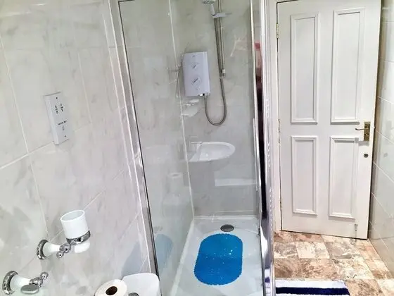 Basic Tek Büyük Yataklı Oda, Özel Banyo