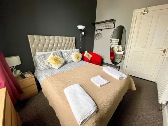 Basic Tek Büyük Yataklı Oda, Özel Banyo