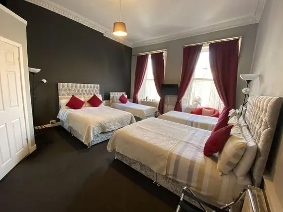 Standard Süit, Banyolu/Duşlu