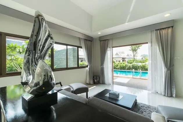2 Bedroom Pool Villas