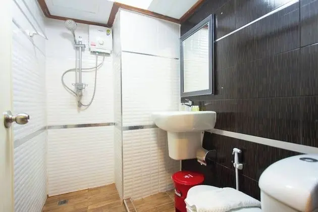 Family Room for 8 Persons