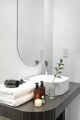 Ortak Ranzalı Oda, Sadece erkekler için (Bed in 10-bed)