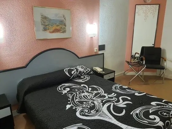 Economy İki Ayrı Yataklı Oda