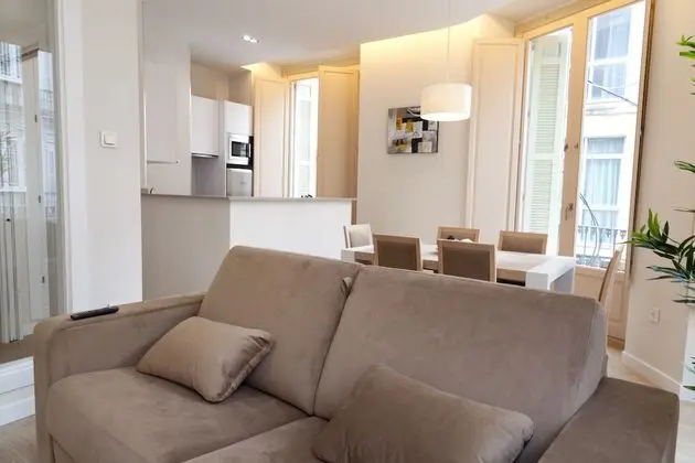 Superior Apart Daire, 2 Yatak Odası, Balkon (Calle Carreteria 54)