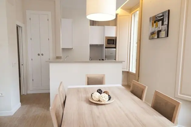 Superior Apart Daire, 2 Yatak Odası, Balkon (Calle Carreteria 54)