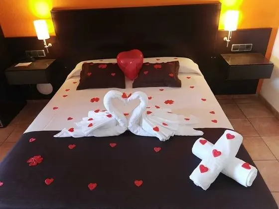 Romantic Tek Büyük Yataklı Oda
