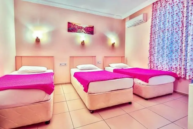 Standart Oda, Bahçe Manzaralı