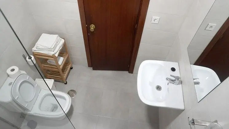 Üç Kişilik Oda