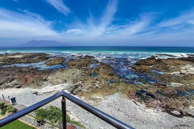 Honeymoon Tek Büyük Yataklı Oda