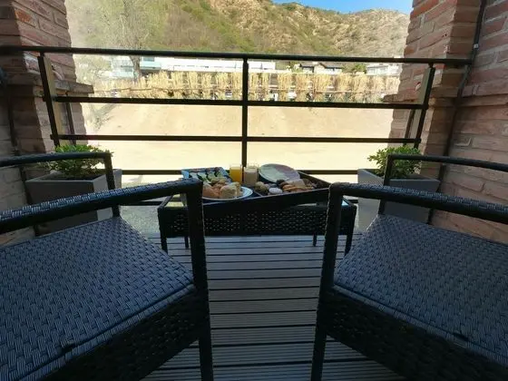 Premium Club Living