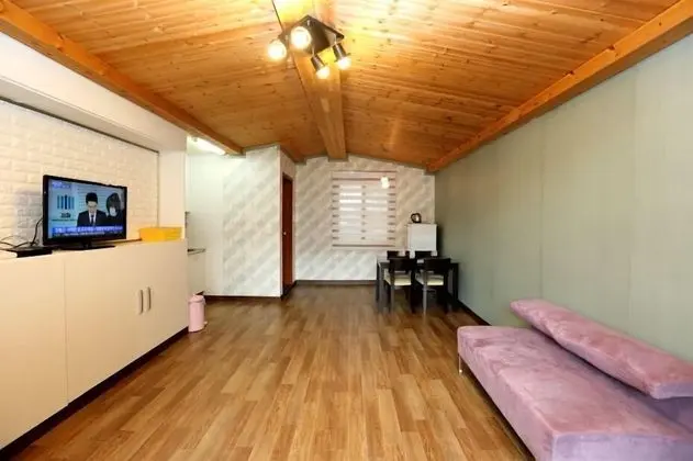 Standard Tek Büyük Yataklı Oda