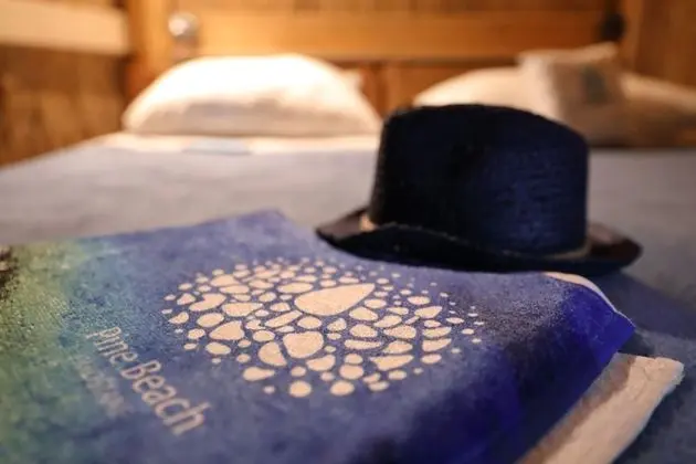 Comfort Bungalow with 2 beds (USB, Indoor lighting, WiFi Signal) all inclusive