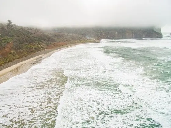 Ev, Birden Çok Yatak (Pine Beach Retreat)