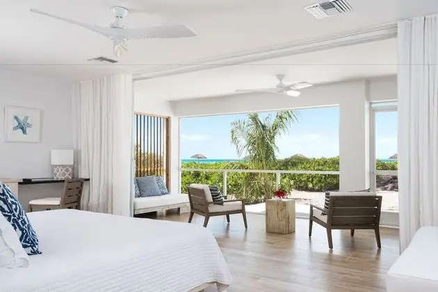 Premium Beachfront Room