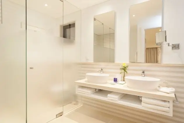 1 Bedroom Garden Suite, Garden Access