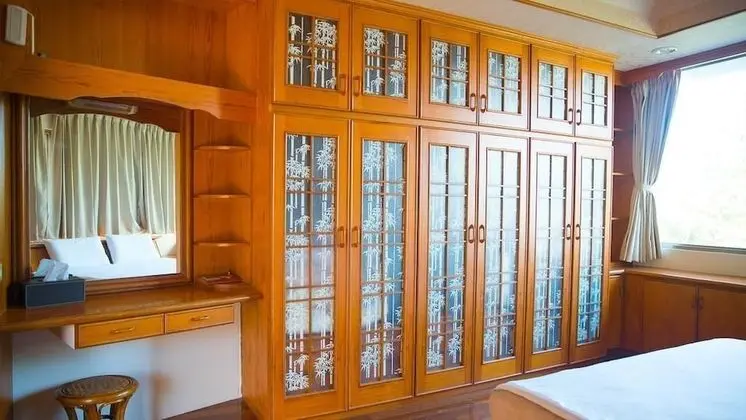 Dört Kişilik Oda, Özel Banyo, Deniz Manzaralı