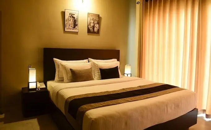 Deluxe Tek Büyük Yataklı Oda, Dağ Manzaralı