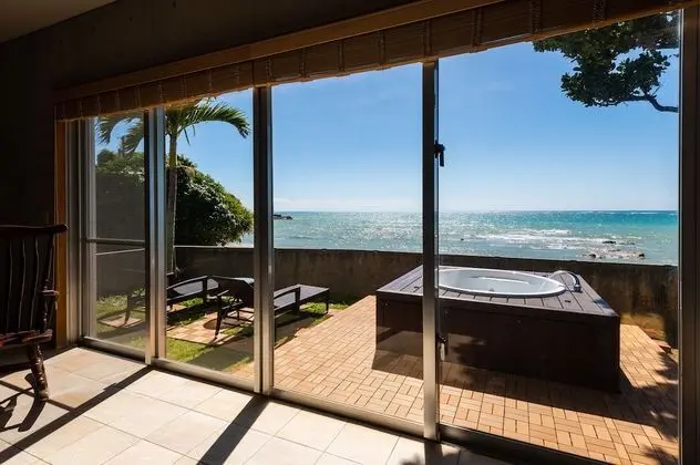 Comfort Ev, Sigara İçilmez (Beachfront, Pine House in Ginoza Hous)