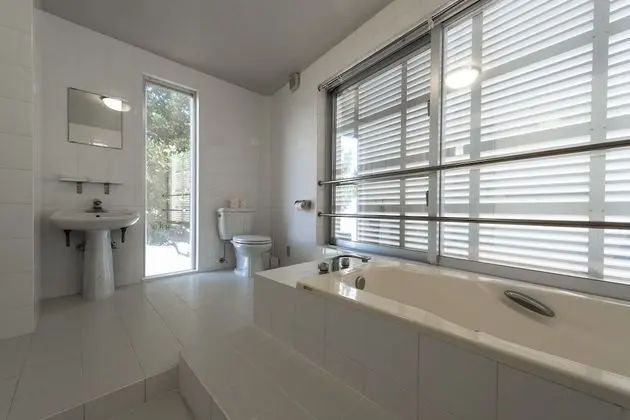 Comfort Ev, Sigara İçilmez (Beachfront, Pine House in Ginoza Hous)