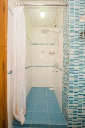 Deluxe Tek Büyük Yataklı Oda, 1 En Büyük (King) Boy Yatak, Engellilere Uygun, Bahçe Manzaralı