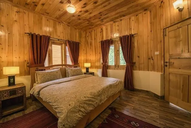 Luxury Tek Büyük veya İki Ayrı Yataklı Oda
