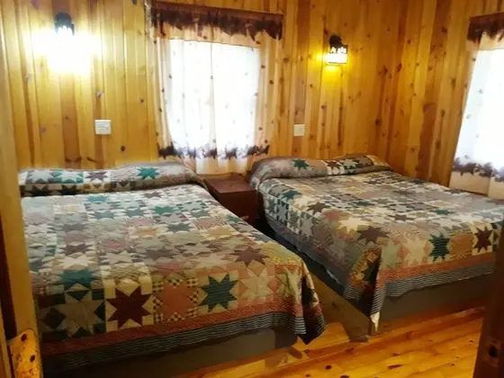 Classic Kulübe, Birden Çok Yatak, Şömine